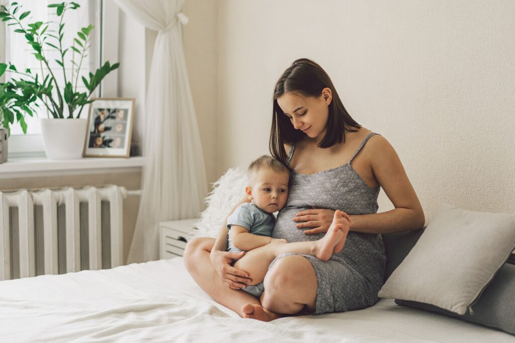孕婦、哺乳期婦女和嬰兒適合補鐵。